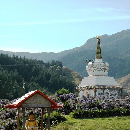 Mahamudra Buddhist Centre Hotel Colville Екстериор снимка