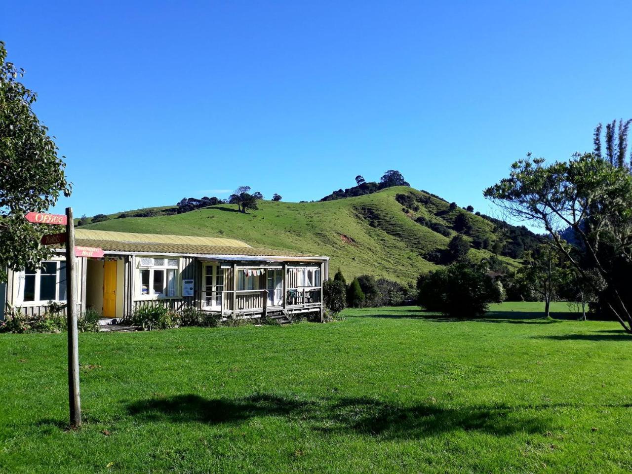 Mahamudra Buddhist Centre Hotel Colville Екстериор снимка